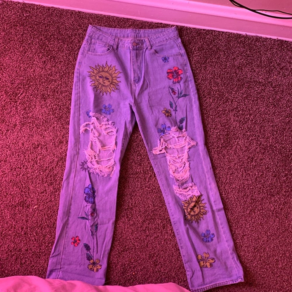 BLUE FLAIR BAGGY HIGH RISE RIPPED JEANS WITH DESIGNS